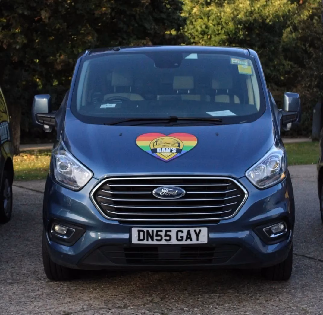 How do I get from Halesworth (station) to Southwold?