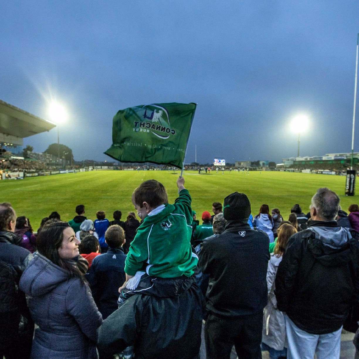 Where does the Connacht Hotel Galway to Galway bus arrive?