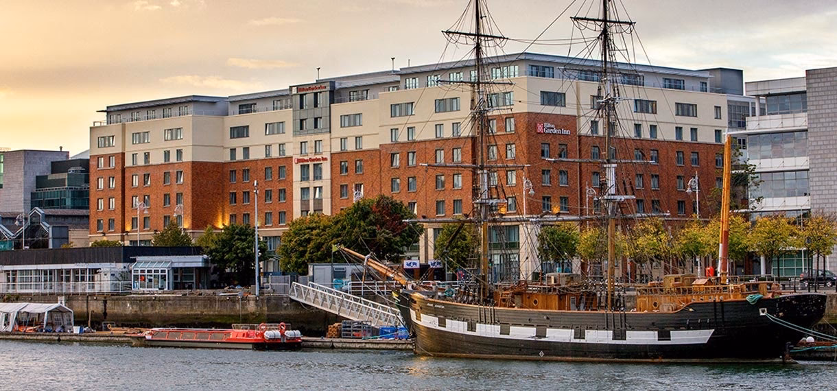 How to get from Dublin to Glasnevin?