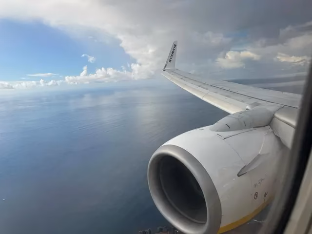 How do I get from Hinckley to Birmingham NEC?