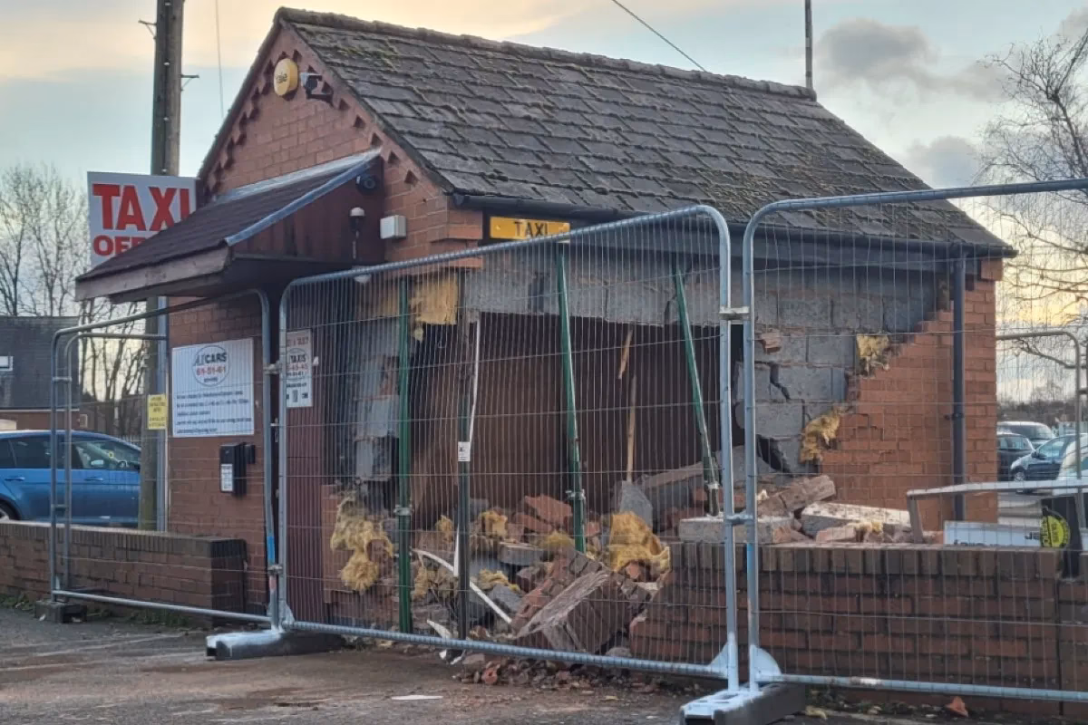 Where can I Park at Hinckley station?