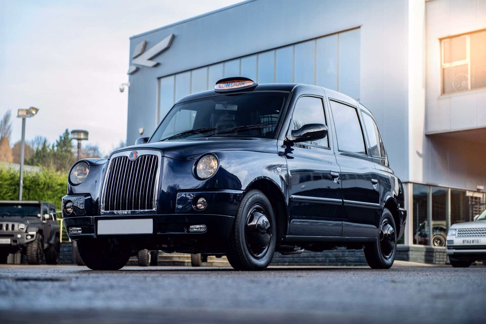 Did project Kahn make the TX4 black cab?