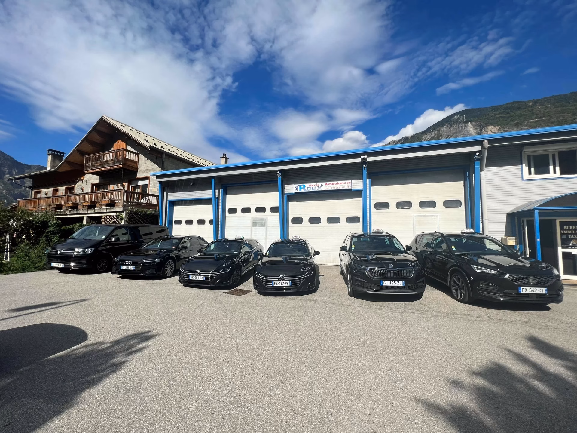 Quelle est la distance entre Saint-Jean-de-Maurienne et la Toussuire ?