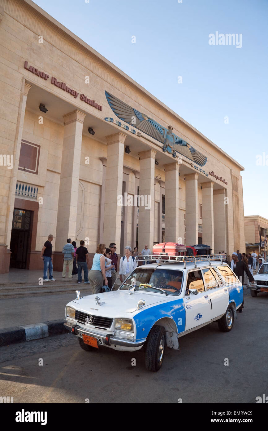 Comment Aller de l'aéroport de Hurghada à Louxor ?