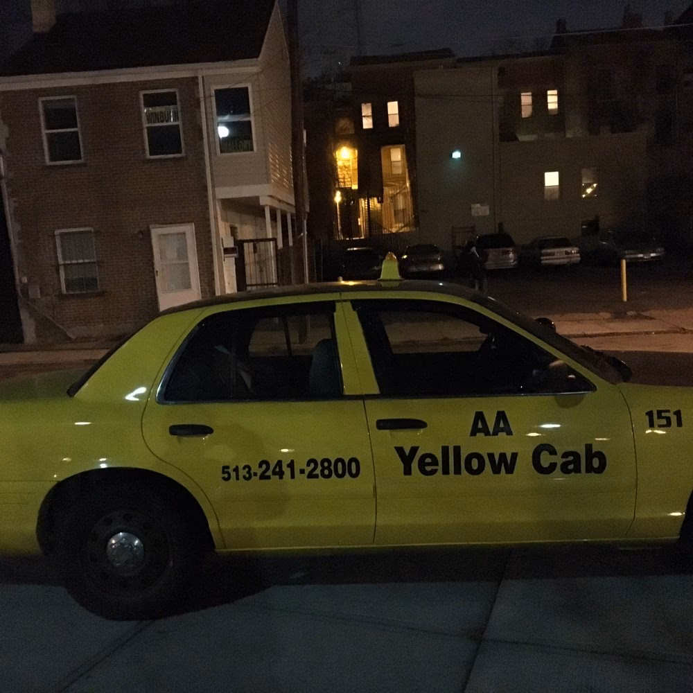 Does Annette's taxis offer taxi services in Ludlow?