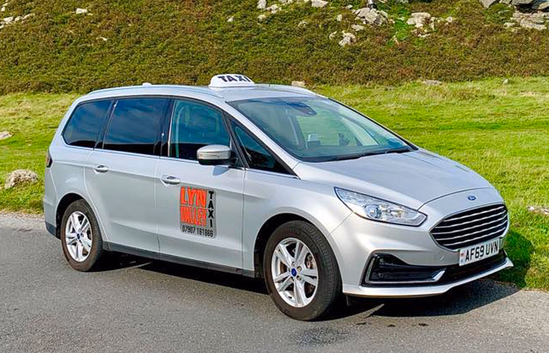 Where can I hire a taxi in Lynton & Exmoor?