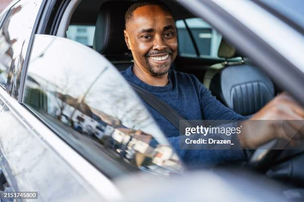 How to get to male airport?