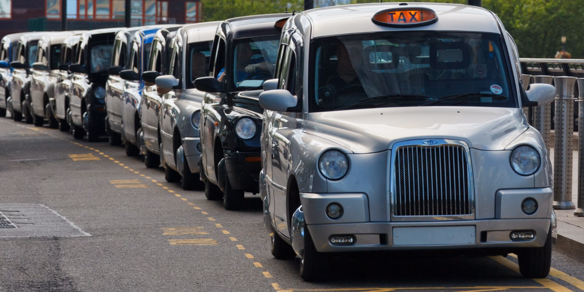 How do I apply for a whitehorsedc licence?