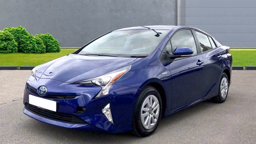 Does TCH offer plated taxi hire & PCO rentals in Wolverhampton?