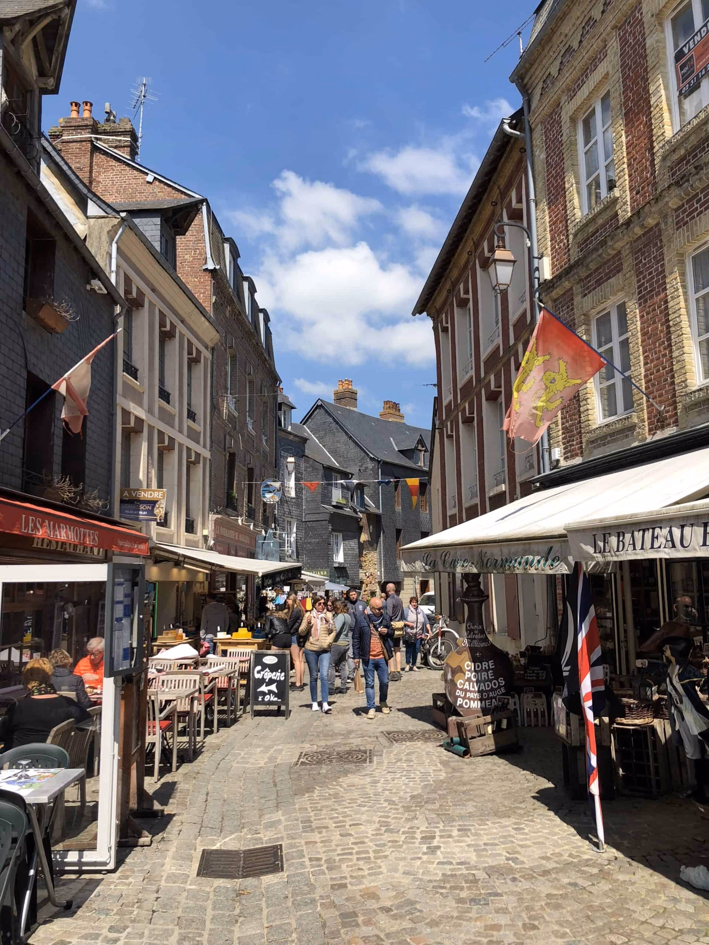 How to get from Honfleur to Le Havre?