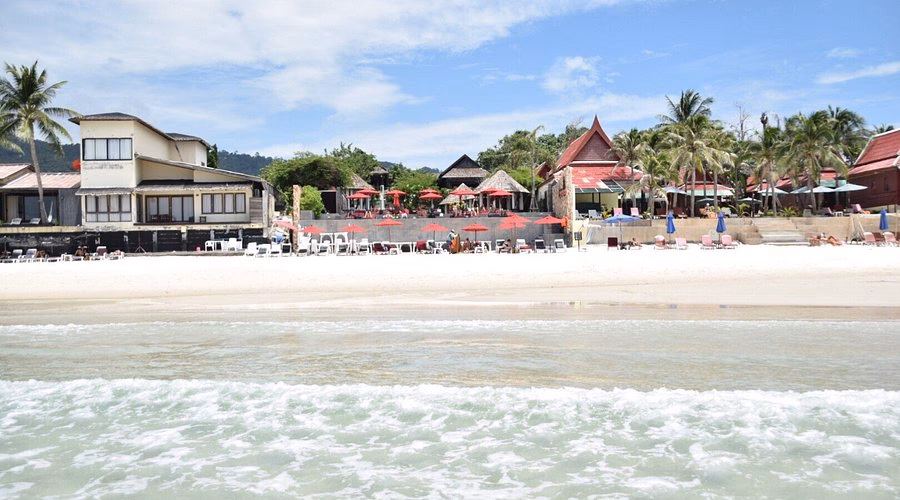 Does kirikayan boutique resort - Sha extra plus have free Wi-Fi?