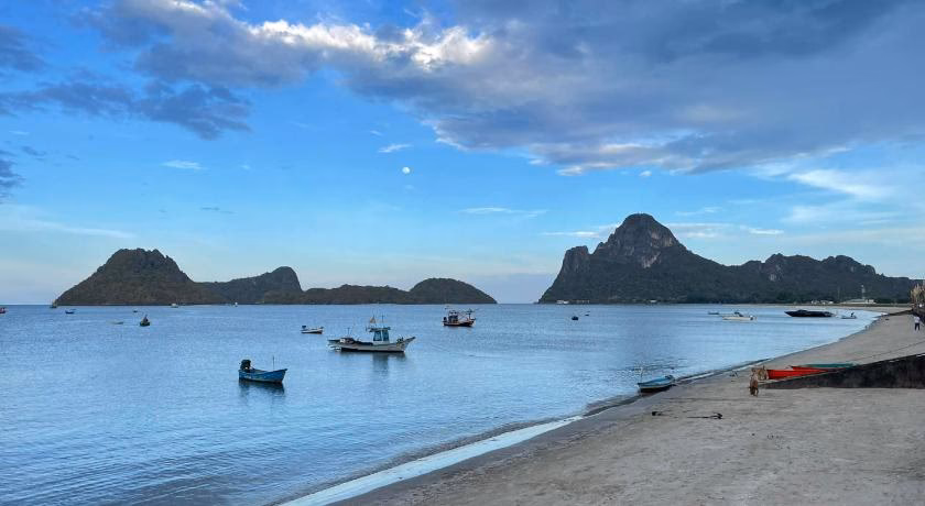 Is Prachuap Khiri Khan open to the public?