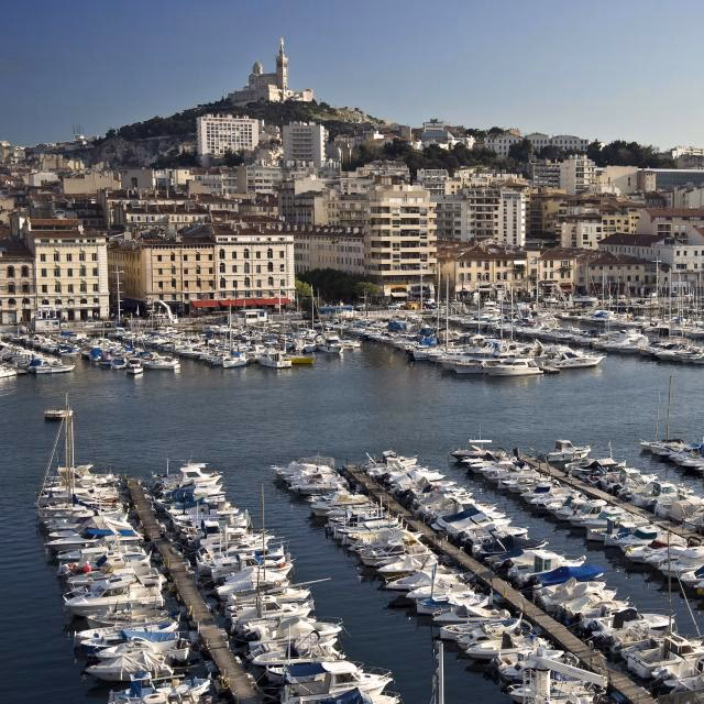How to get from Marseille Airport to Vieux Port?