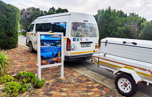 How to get from Worcester to Cape Town without a car?