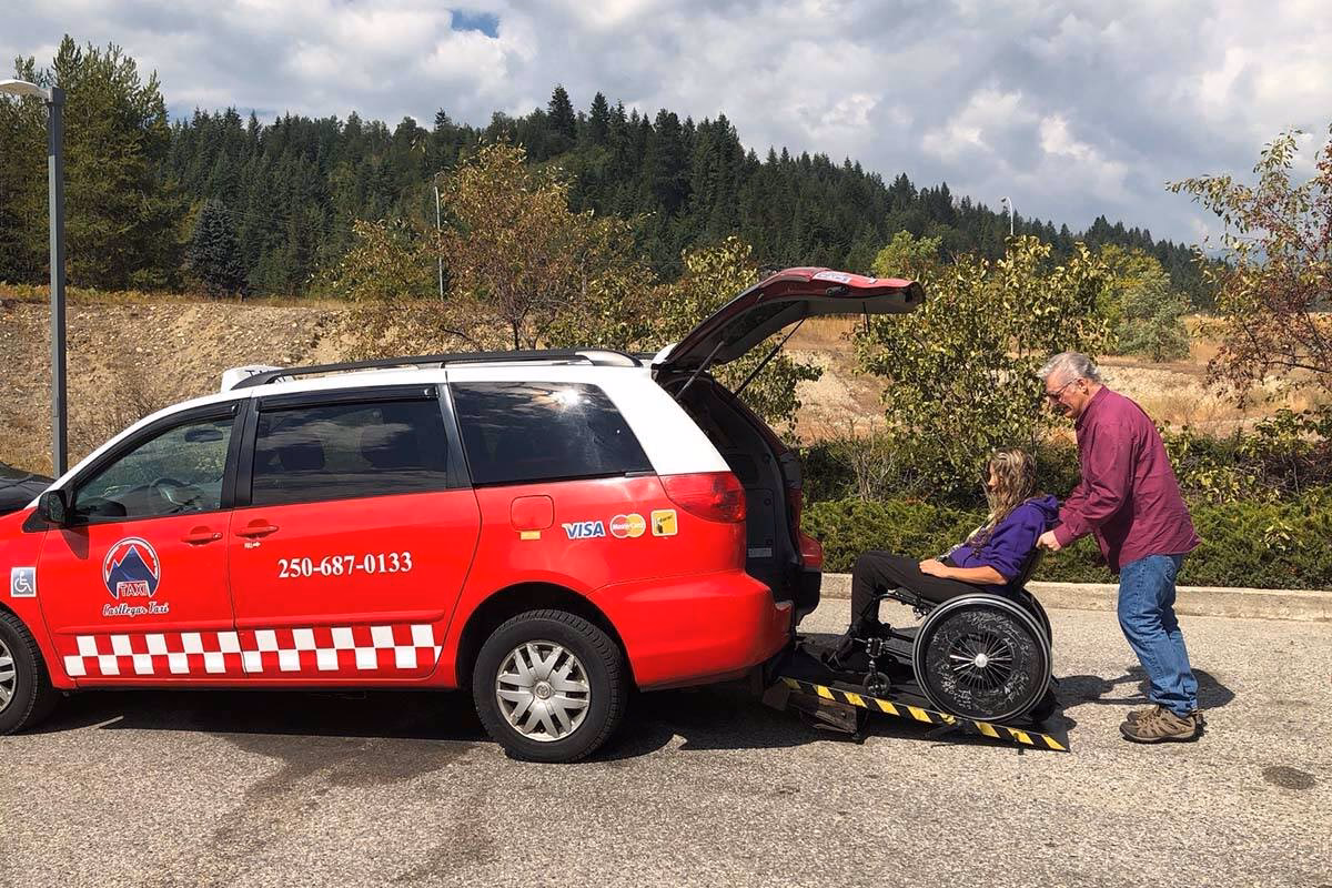 How do I get to Pacific Rim from Tofino?