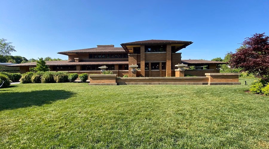 How far is the Stadium of Light from Sunderland?