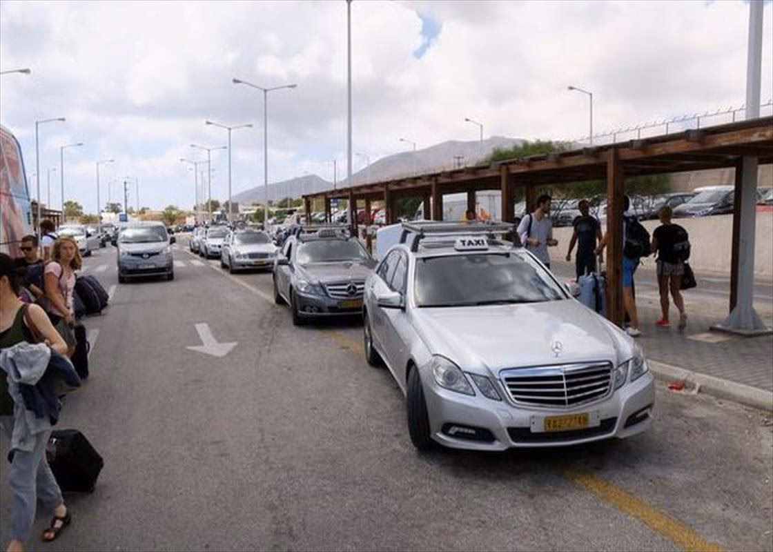 Can you take a taxi to Santorini Airport?