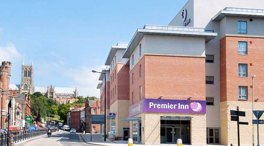 Is the Premier Inn a good hotel to stay in Lincoln?