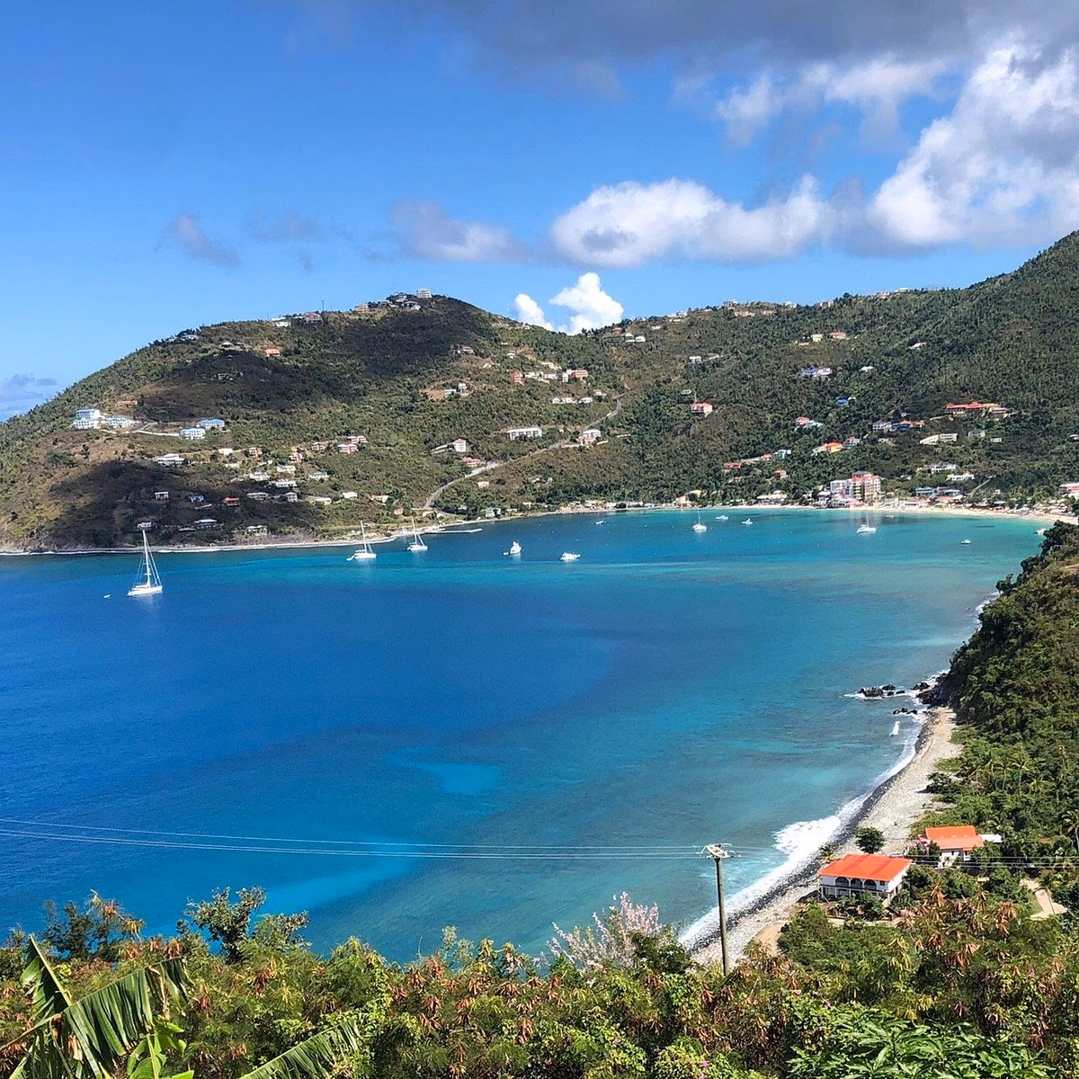 Are there taxis outside the cruise terminal?