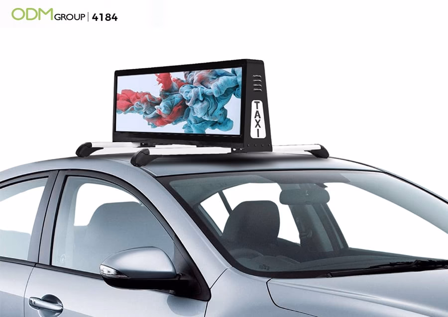 Can a TX4 vehicle licence holder get a taxi top ad?