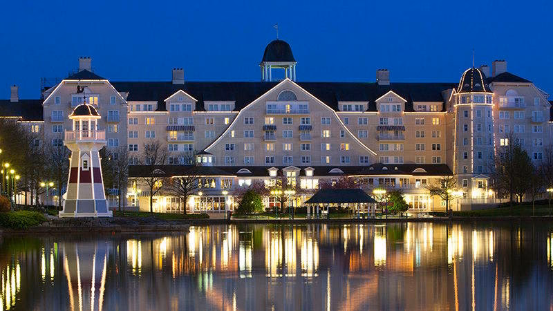 How to get from Charles de Gaulle Airport to Disneyland?