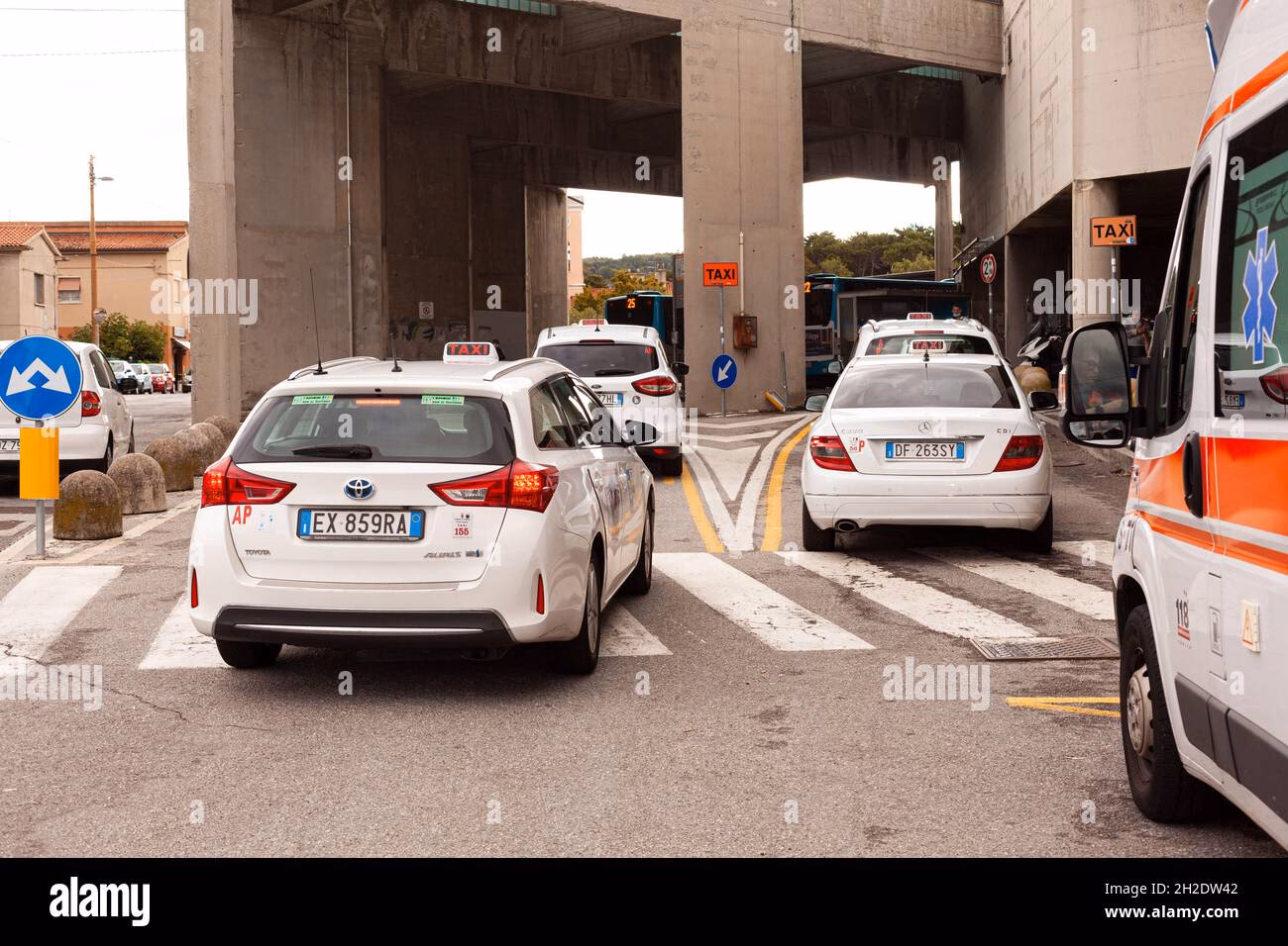 What are the best airport transfers & limo services in Trieste?