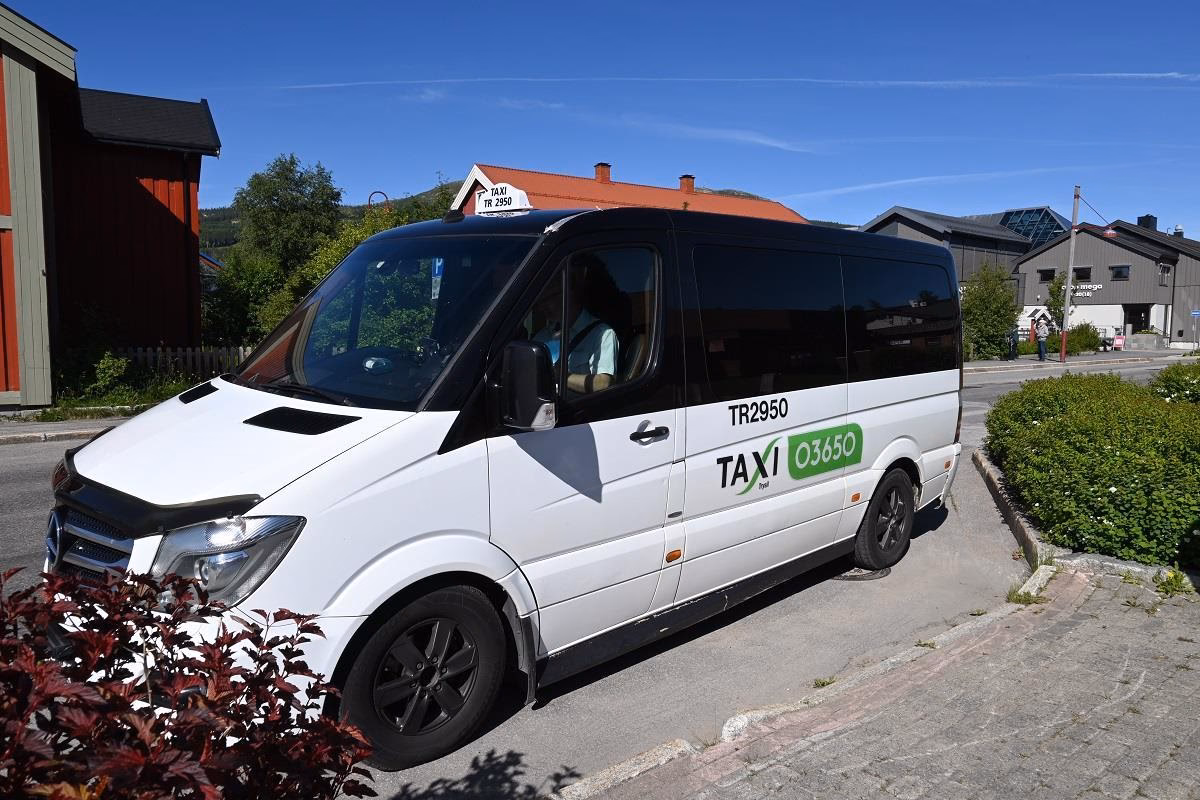 How to get from Gardermoen to Trysil?