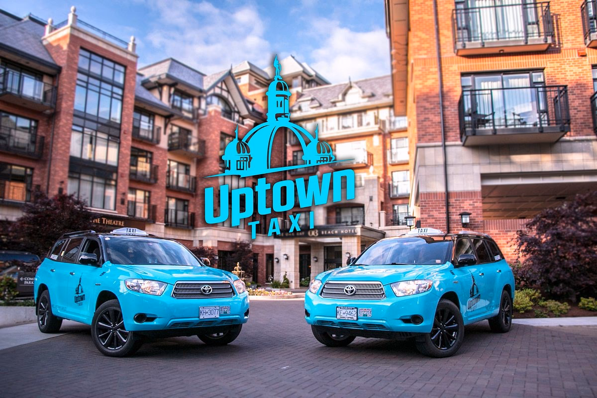 Does Uptown taxi charge a fee?