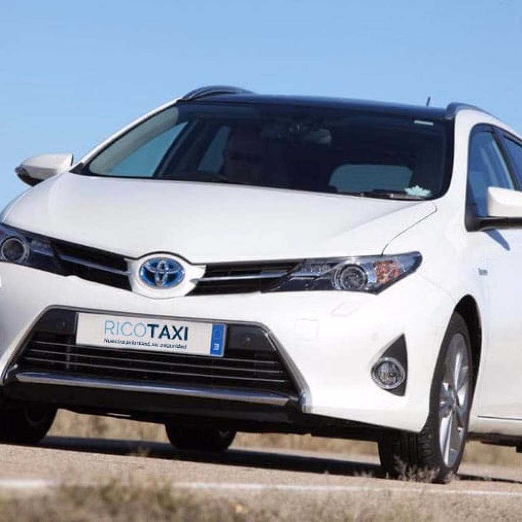 ¿Cómo solicitar un taxi en Vitoria?