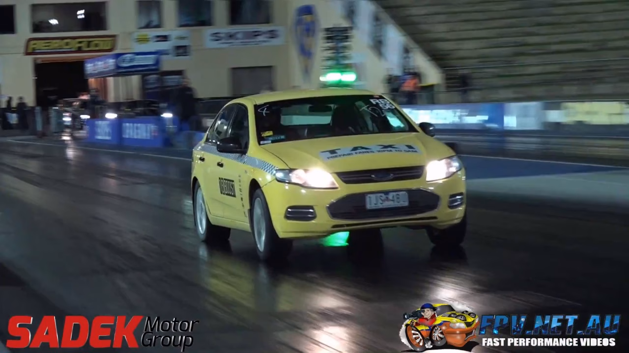 How much does a bus cost in Barra?