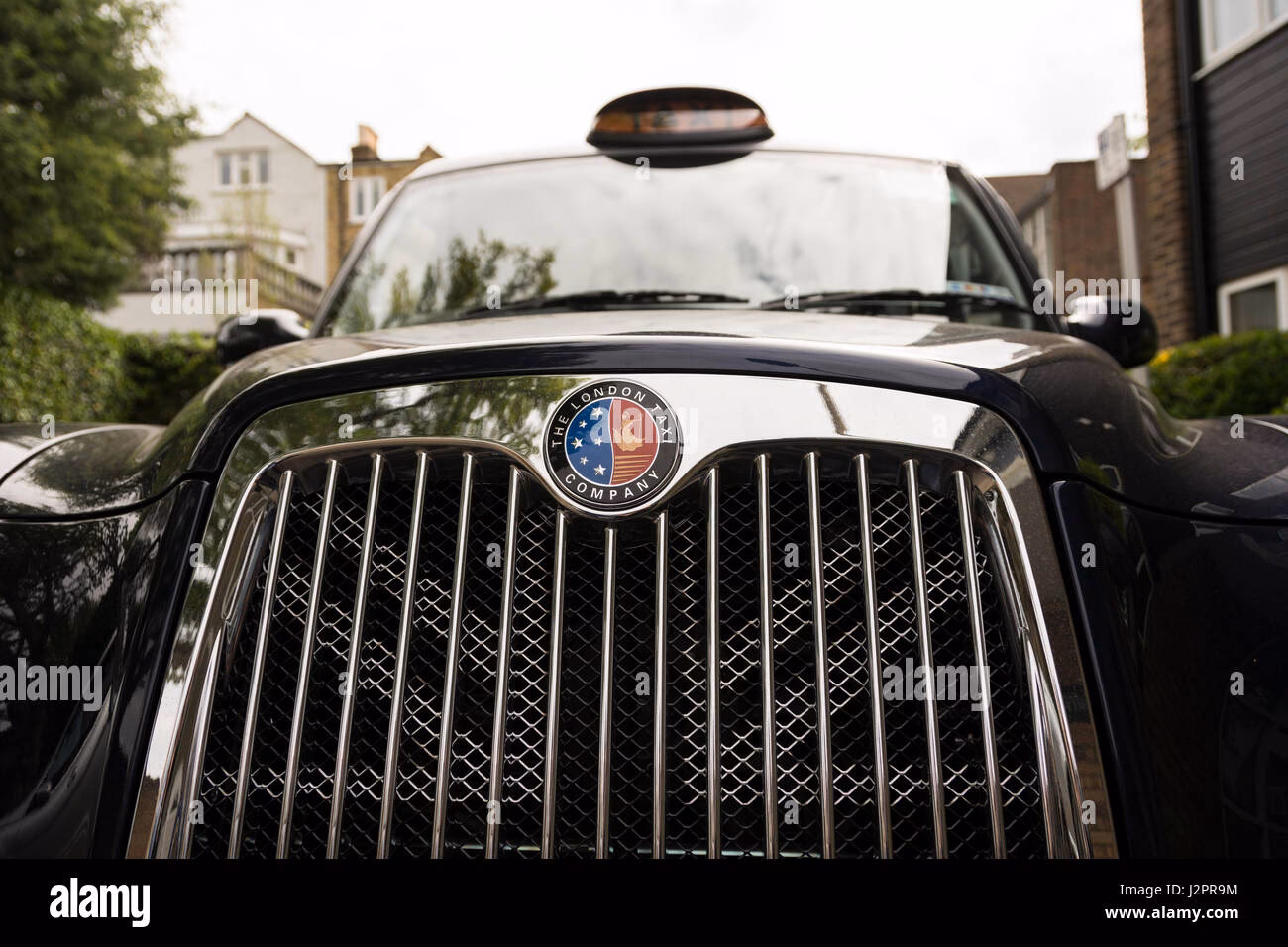 Is taxi's a good place to eat in Omaha?