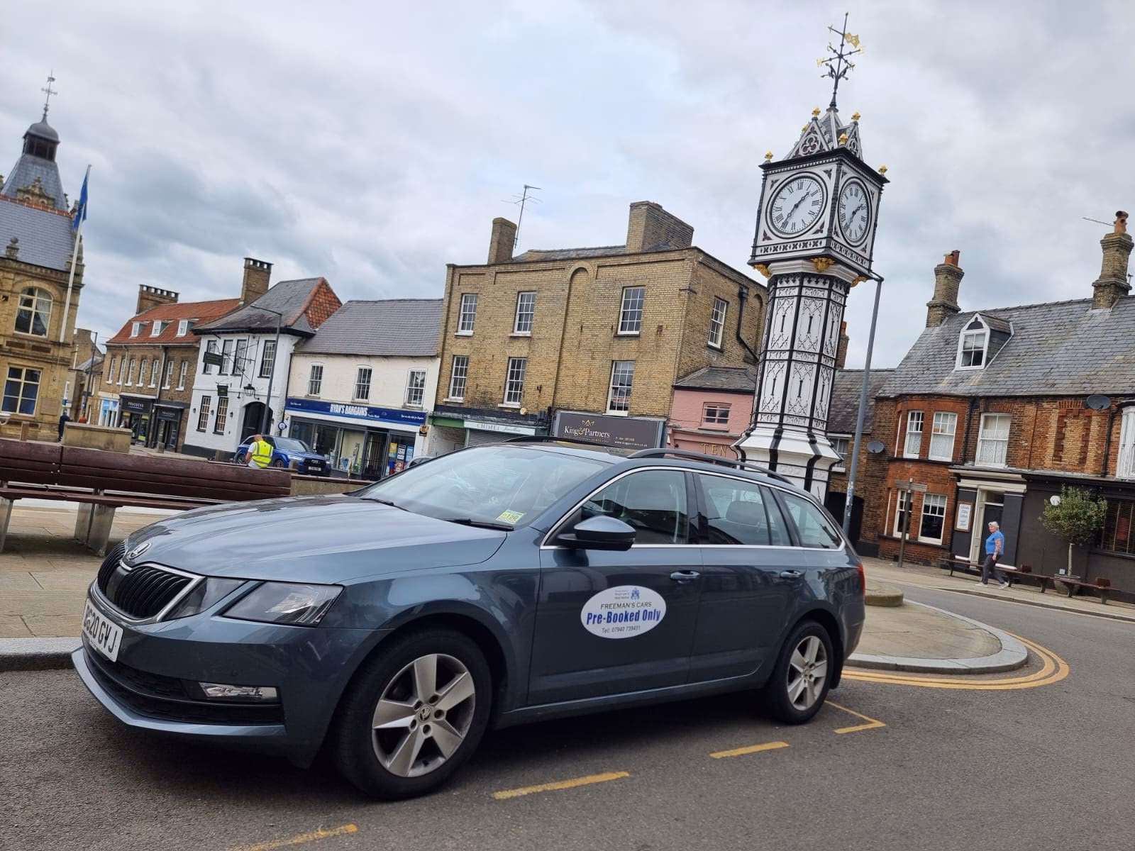 Where can I get a taxi from cars 4 You?