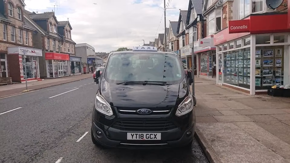 How do I book A Paignton taxi?