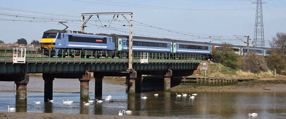 Who is Riverside taxis?