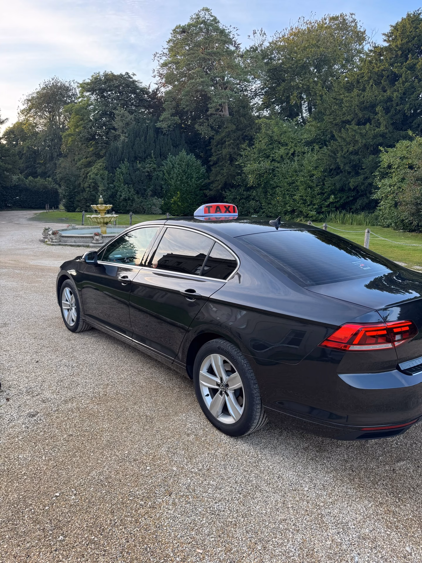 Who is Shepton taxis?