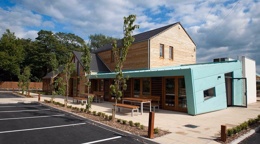 What are the major stops in Stockport & Cheadle Hulme?