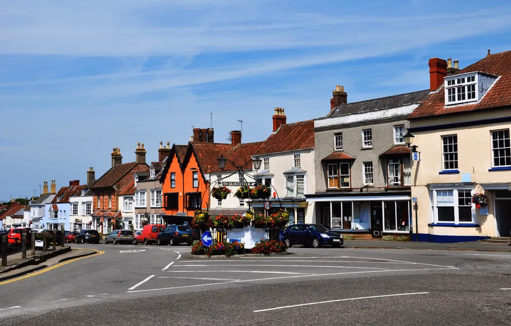 Do you offer car services in Thornbury?