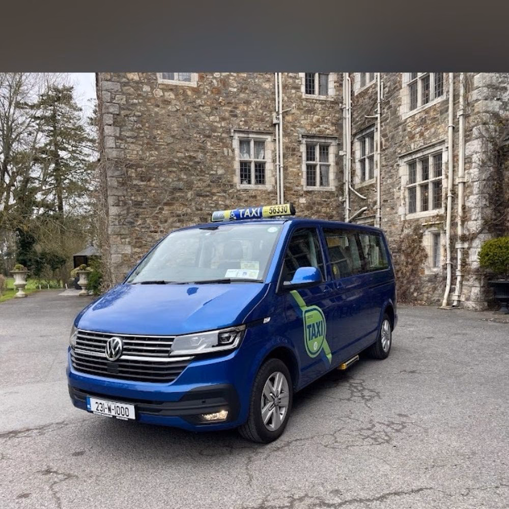 What are the best taxi services in Killarney?