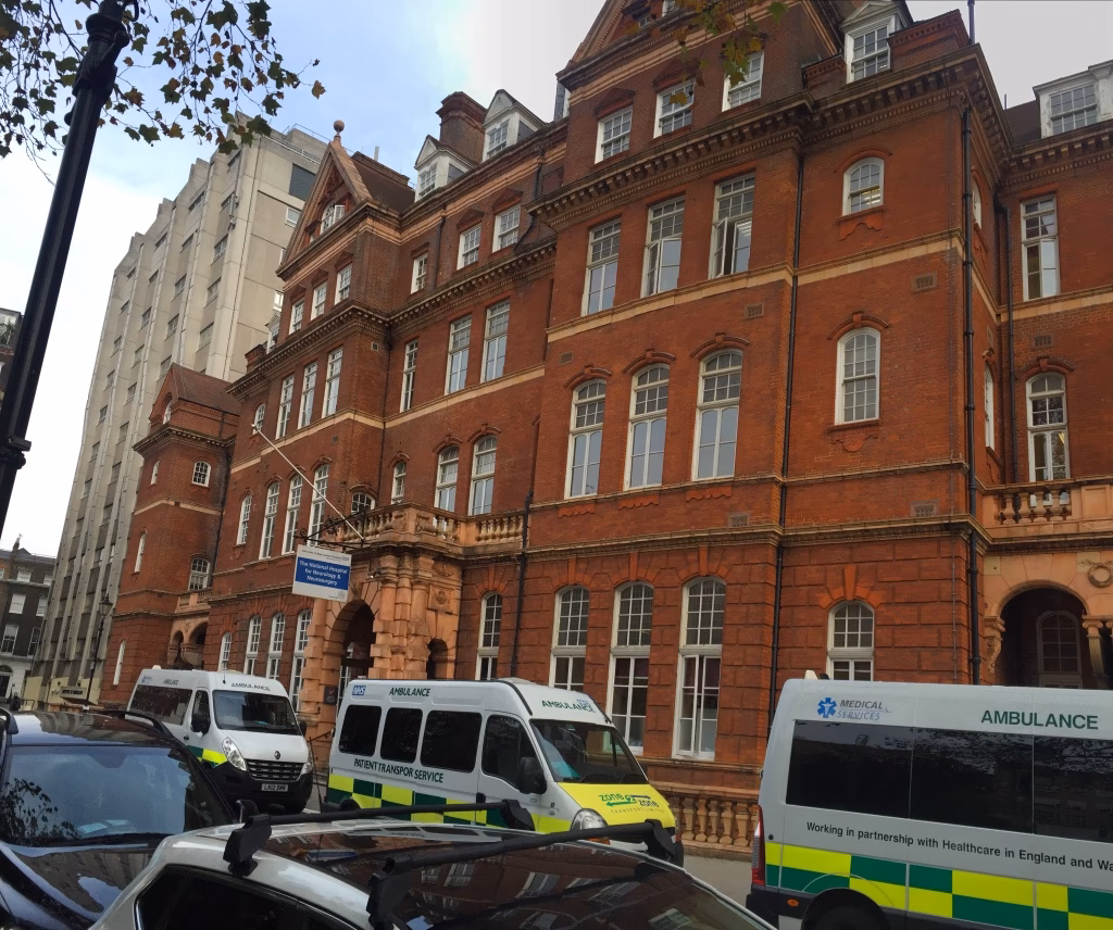 Where can I find a private consultation room at 23 Queen Square?