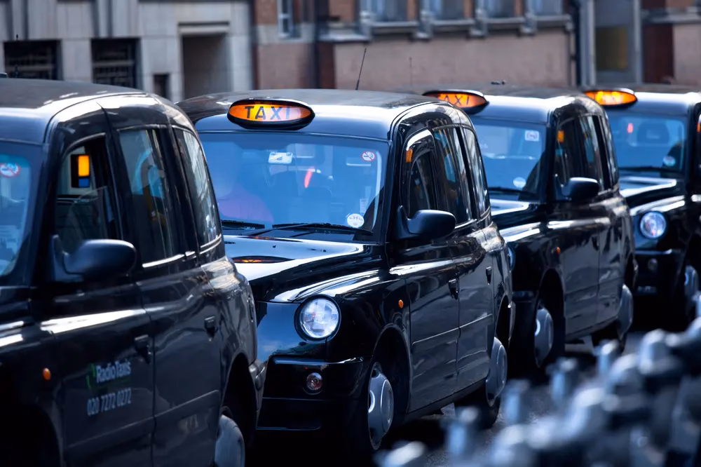 How much should you tip a taxi driver?