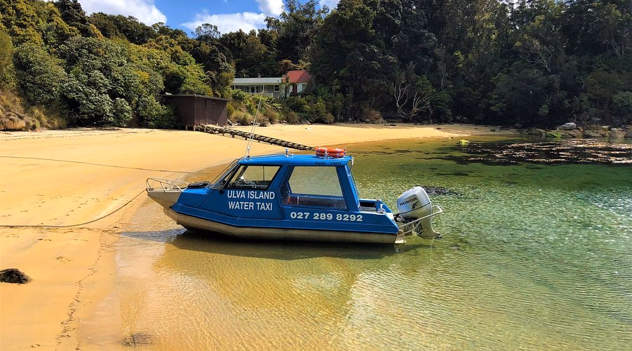 How do I get from Stewart Island to Ulva Island?