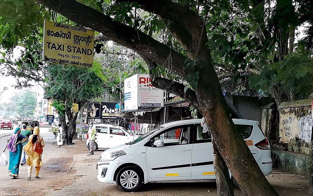 How far is Varkala from Trivandrum airport?