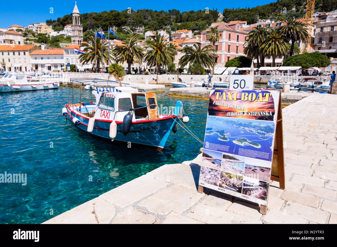 How to get from Hvar to Carpe Diem?