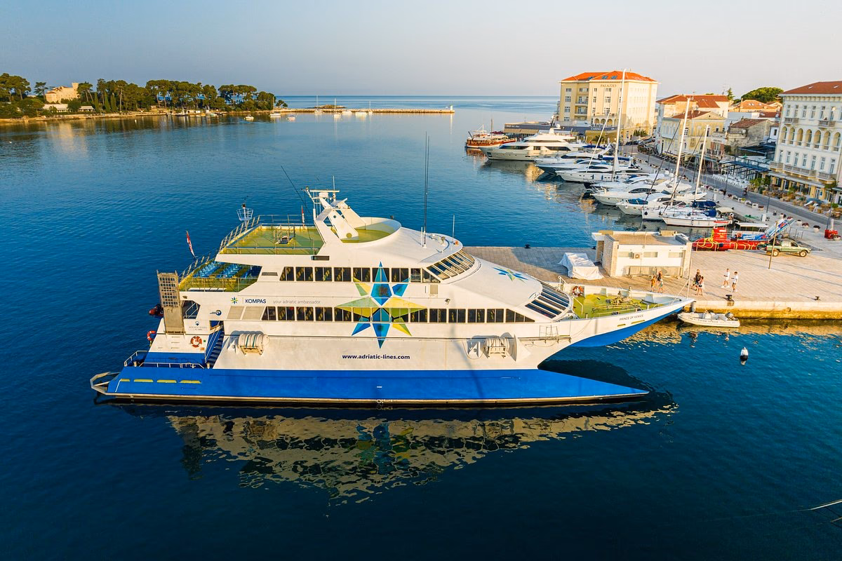 How to get from Porec to Rovinj?