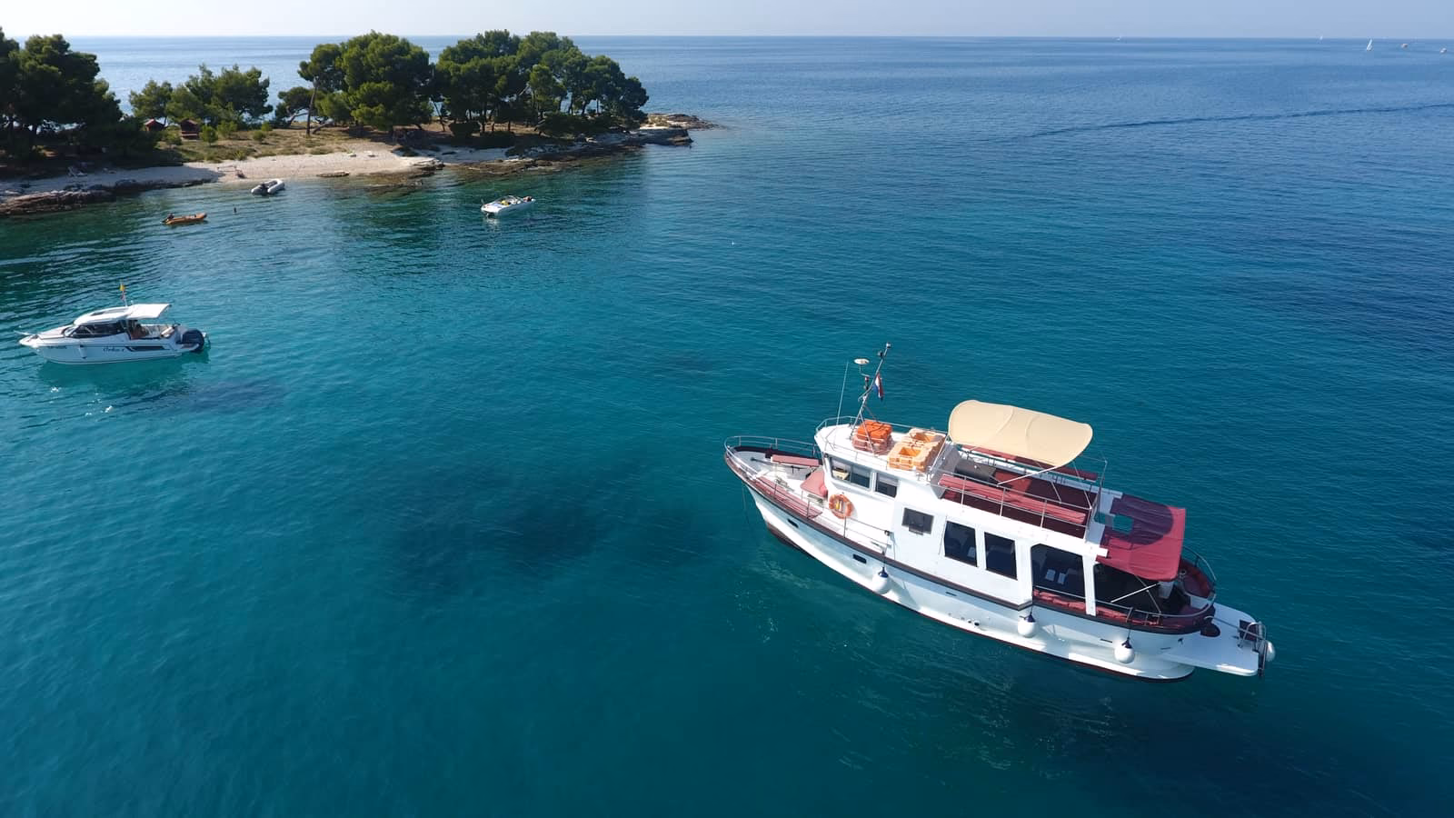 How to get from Porec to Rovinj?