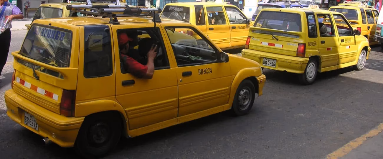 How to find a taxi in Lima Peru?