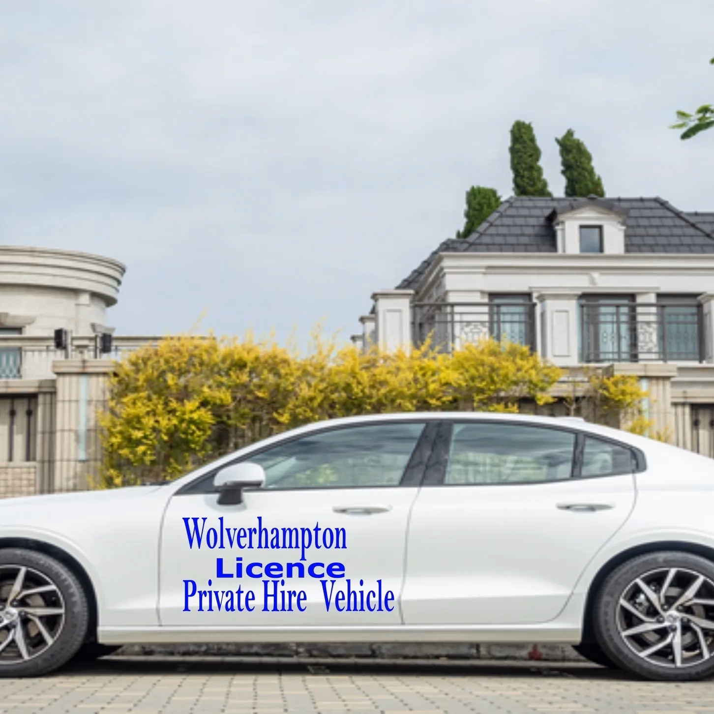 Will a disused school in Bilston be used for taxi checks?