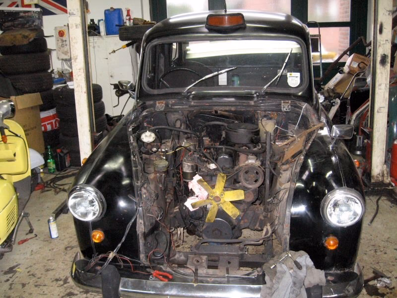 What is the difference between Land Rover and taxi engine?