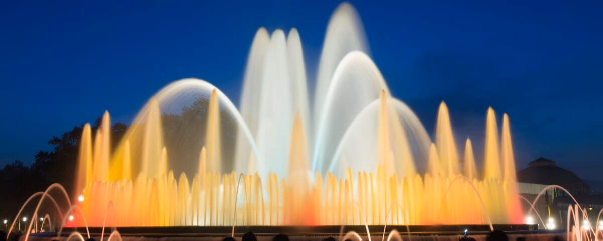 Where is the Magic Fountain in Barcelona?